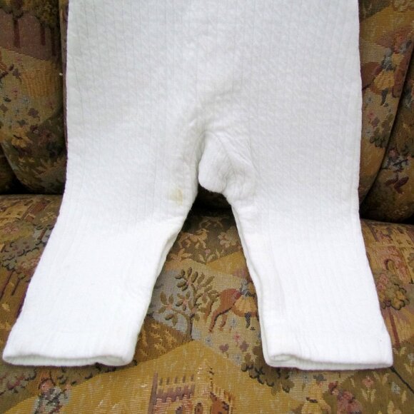 WHITE BABY LONG SLEEVE ONESIE, VINTAGE COTTON w SNAPS, 12 M, BABY STEPS, EUC - Picture 6 of 8